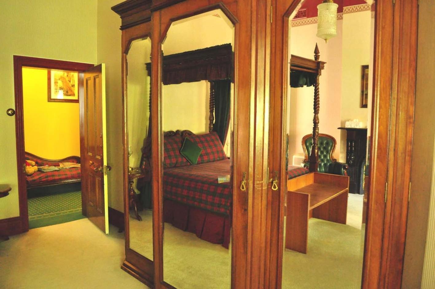 Bed and Breakfast Ormiston House à Strahan Extérieur photo